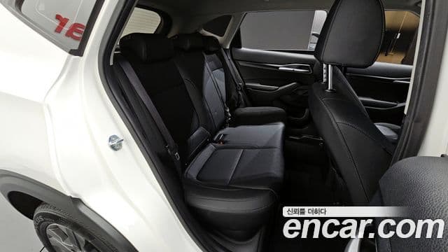 Kia Seltos 2022 — Şəkil 12/20