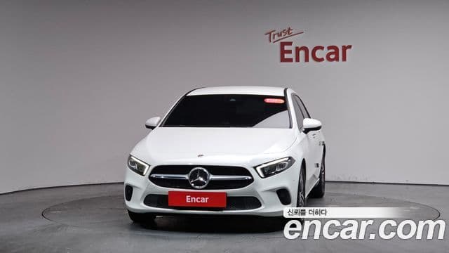 Mercedes-Benz A-Class 2022 — ფოტო 3/20