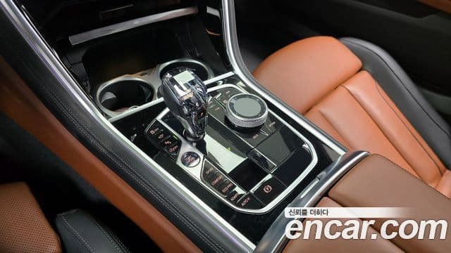 BMW 8 Series 2023 — Şəkil 19/20