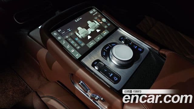 Genesis G90 2022 — ფოტო 18/20