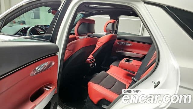Genesis GV70 2022 — ფოტო 11/20