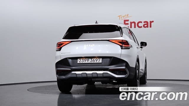Kia Sportage 2022 — ფოტო 4/20