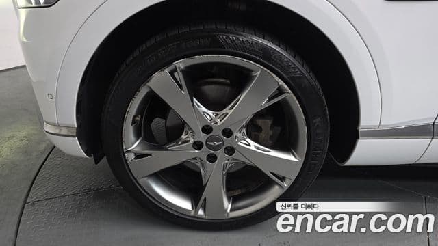 Genesis GV80 2020 — ფოტო 5/20