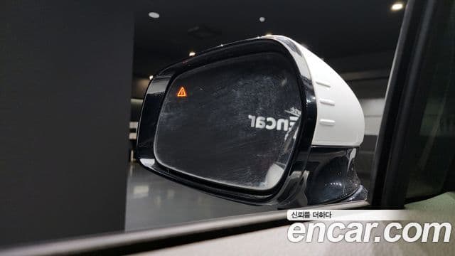 Kia Carnival 2022 — Photo 19/20