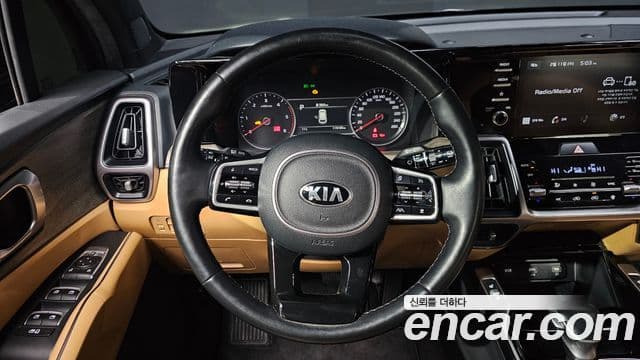 Kia Sorento 2020 — Şəkil 13/20