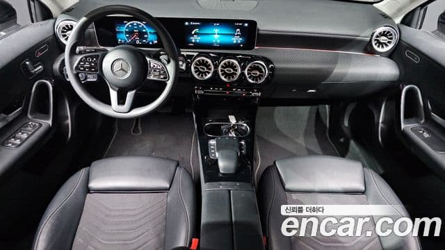 Mercedes-Benz A-Class 2020 — Şəkil 7/20