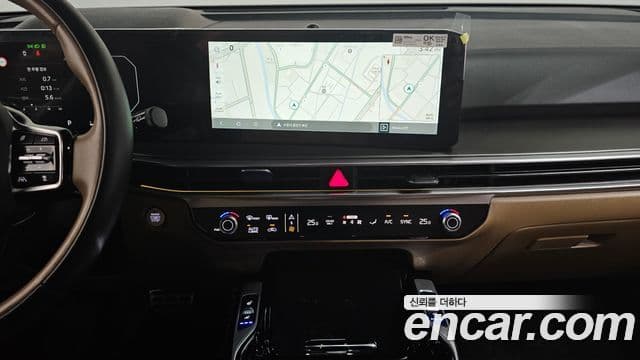 Kia Sorento 2023 — Şəkil 14/20