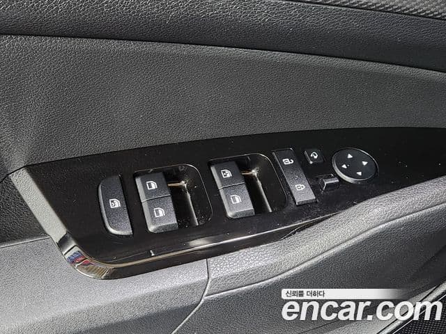 Kia Sportage 2022 — Şəkil 17/20