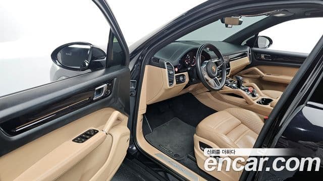 Porsche Cayenne 2021 — Şəkil 10/20