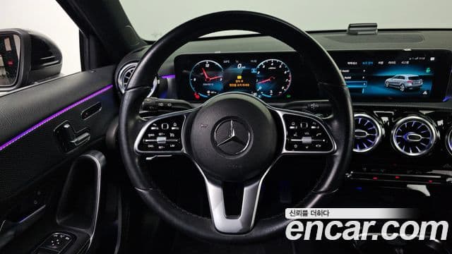 Mercedes-Benz A-Class 2021 — Şəkil 16/20