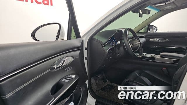 Genesis GV70 2022 — ფოტო 10/20