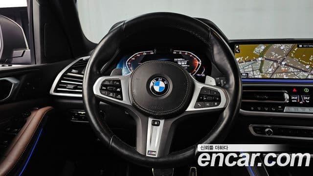 BMW X5 2022 — ფოტო 13/20