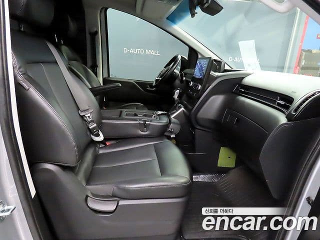 Hyundai Staria 2022 — Şəkil 12/20