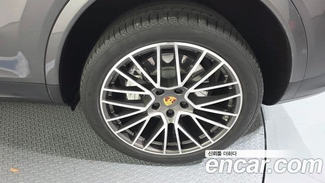 Porsche Cayenne 2020 — Şəkil 5/20