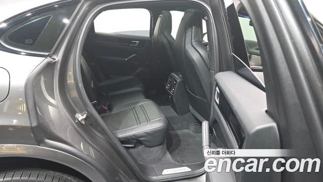 Porsche Cayenne 2020 — Şəkil 12/20