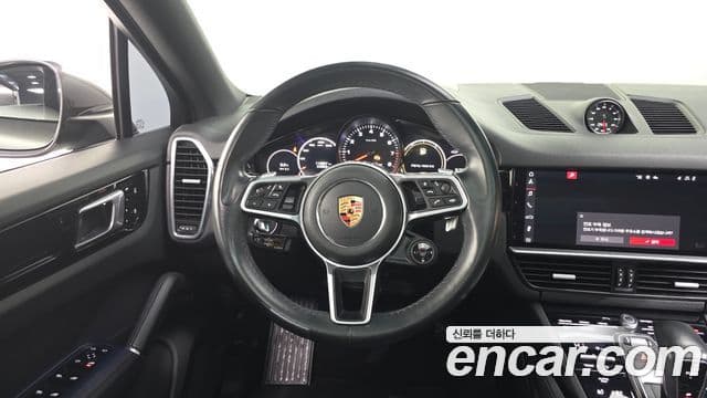 Porsche Cayenne 2020 — Şəkil 13/20