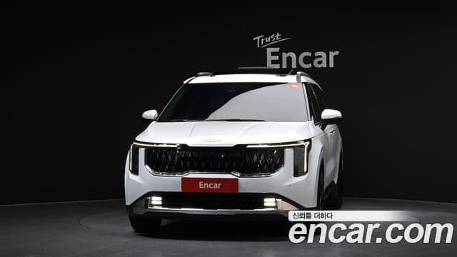 Kia Carnival 2024 — Şəkil 3/20