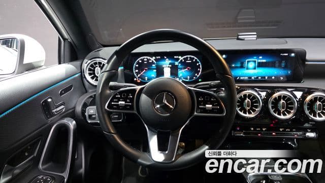 Mercedes-Benz A-Class 2021 — Фото 13/20