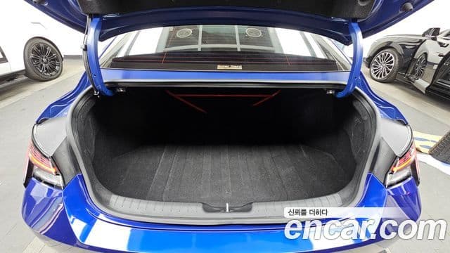 Hyundai The New Avante Hybrid 2021 — Şəkil 6/20