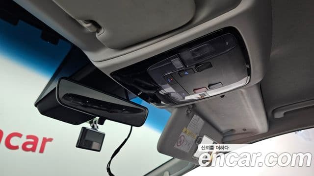 Hyundai Staria 2022 — Şəkil 19/20