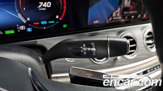 Mercedes-Benz E-Class 2022 — ფოტო 9/20