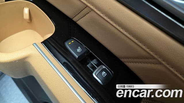 Kia Sorento 2021 — ფოტო 19/20