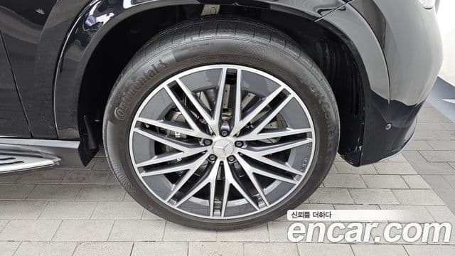 Mercedes-Benz GLE-Class 2025 — ფოტო 5/20