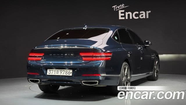 Genesis Electrified G80 2020 — Şəkil 2/20