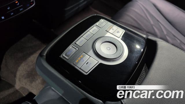Genesis Electrified G80 2020 — Şəkil 19/20