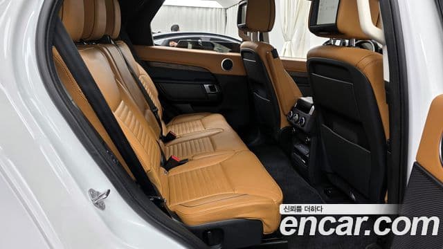 Land Rover Discovery 5 2019 — ფოტო 20/20