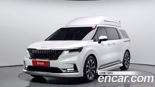 Kia Carnival 2023 — Фото 1/20