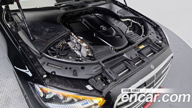 Mercedes-Benz S-Class 2022 — Фото 6/20