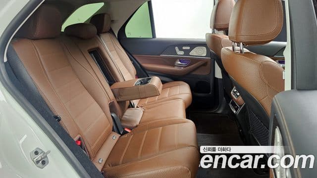 Mercedes-Benz GLE-Class 2024 — ფოტო 12/20