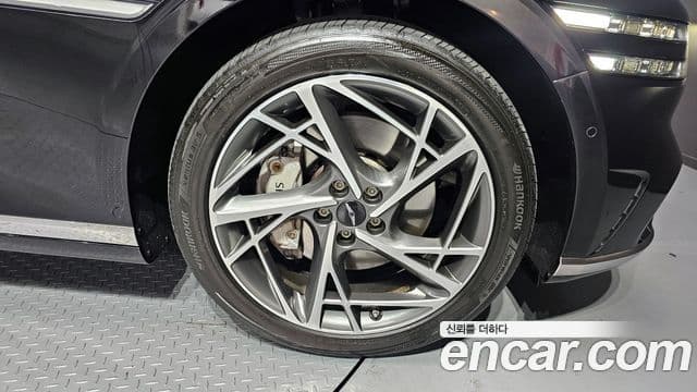 Genesis G90 2022 — ფოტო 5/20