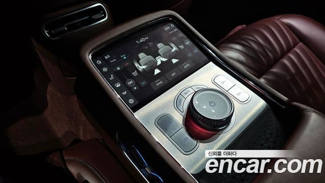 Genesis G90 2022 — ფოტო 9/20