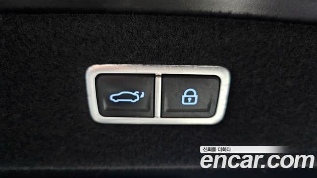 Genesis G90 2022 — ფოტო 17/20