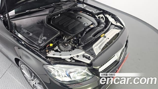 Mercedes-Benz C-Class 2022 — ფოტო 6/20
