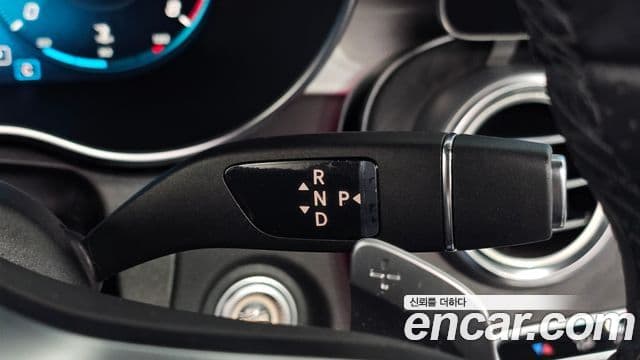 Mercedes-Benz C-Class 2022 — ფოტო 9/20