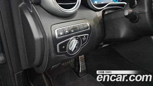 Mercedes-Benz C-Class 2022 — ფოტო 16/20