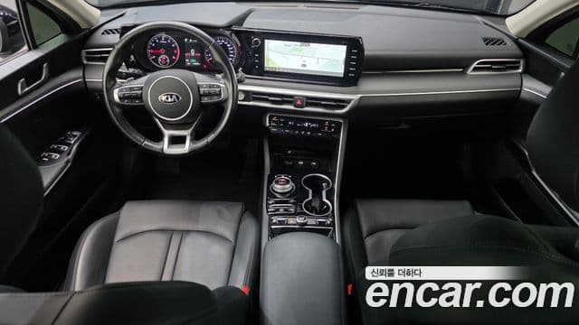 Kia K5 2021 — Şəkil 11/20