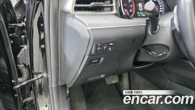 Kia K5 2021 — Şəkil 12/20