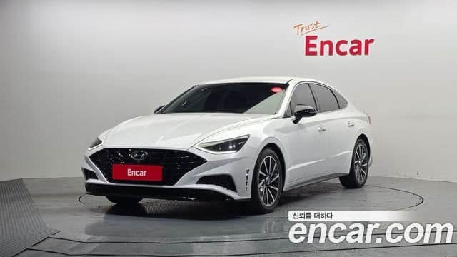 Hyundai Sonata Hybrid 2020 — ფოტო 9/20