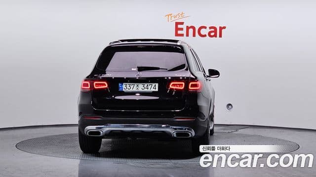 Mercedes-Benz GLC-Class 2021 — ფოტო 4/20