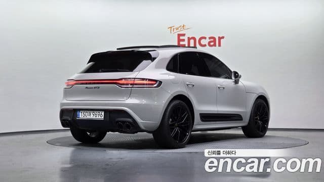 Porsche Macan 2022 — Şəkil 2/20