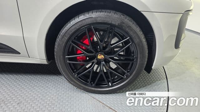 Porsche Macan 2022 — Şəkil 5/20