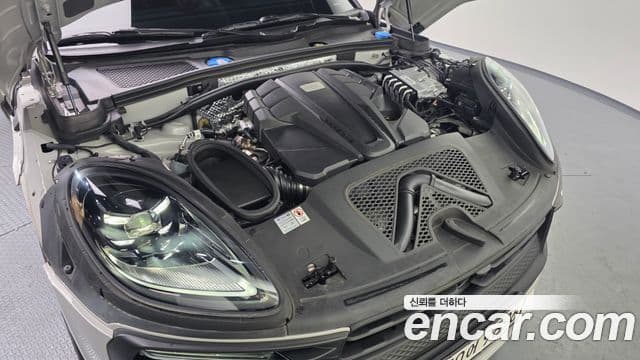 Porsche Macan 2022 — Şəkil 6/20