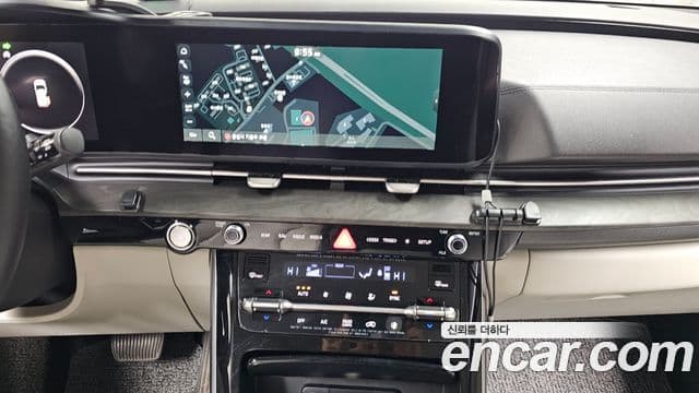 Kia Carnival 2021 — Şəkil 15/20
