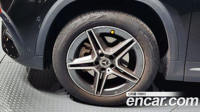 Mercedes-Benz GLA-Class 2022 — Şəkil 5/20