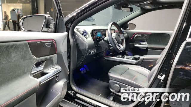 Mercedes-Benz GLA-Class 2022 — Şəkil 11/20