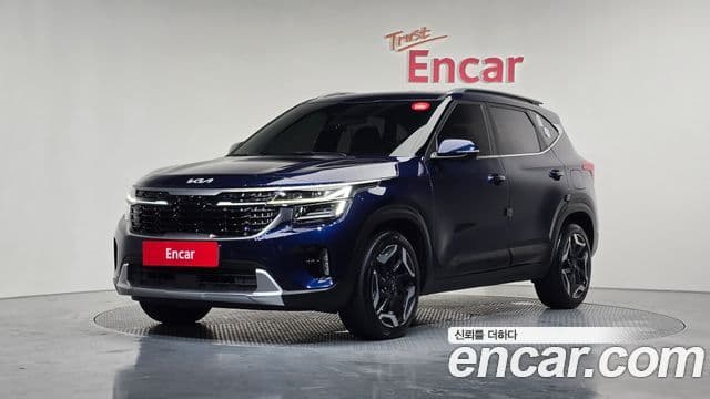 Kia Seltos 2023 — ფოტო 1/20